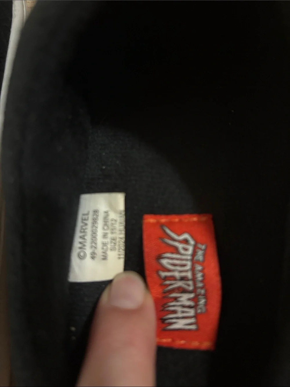 Spiderman Black and Red Logo Slip-On Interior Detail